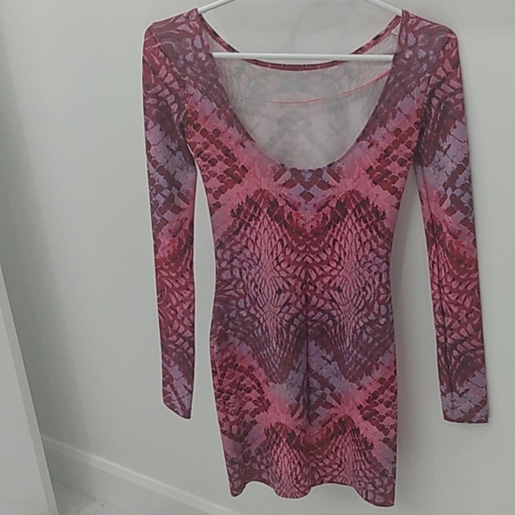 Bodycon Pink Patterned Dress - Picture 3 of 3
